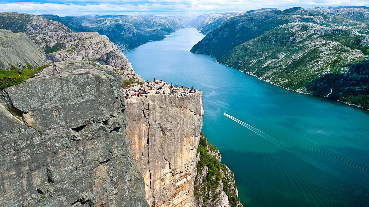 Preikestolen Pulpit Rock, Norvège © Visitnorway